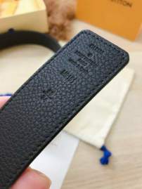 Picture of Louis Vuitton Belts _SKUfw123221334fw